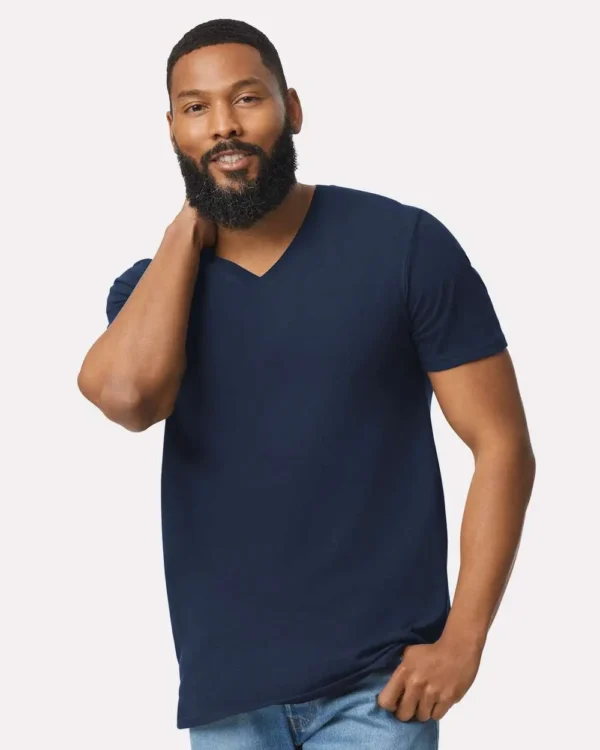 GILDAN - Unisex Softstyle V-Neck T-Shirt - 64V00